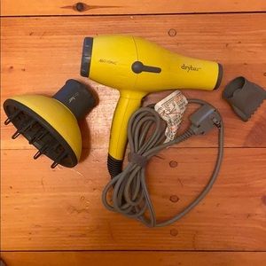 Dry Bar Buttercup Blow Dryer w Diffuser Attachment